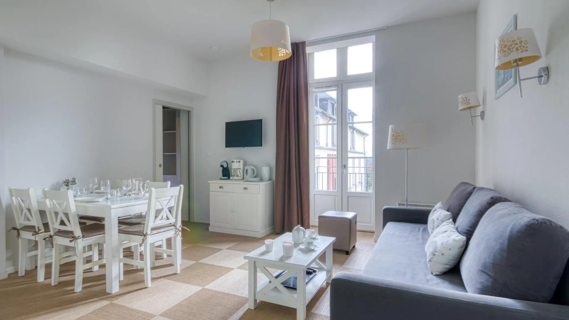 Kergonano - Parking Prive Et Piscine Apartment Baden